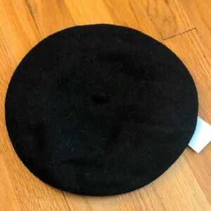 NWT Basque Beret 100% wool French Black Wool Beret